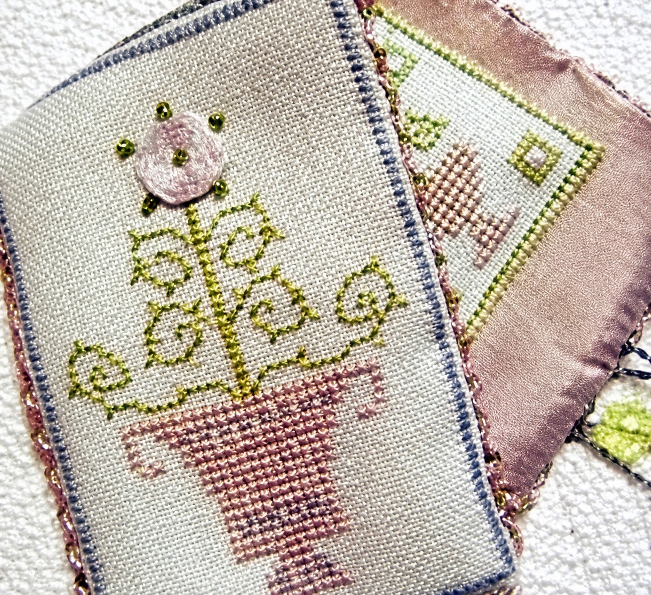 Needle case